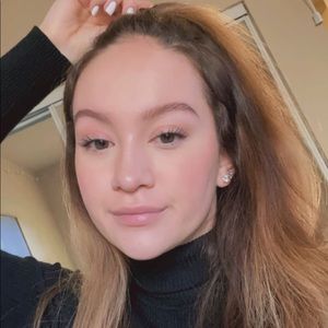 Meet your Posher, Maggie